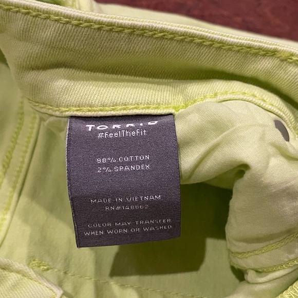 Torrid Women's Shorts Size 14 Wash Stretch High-Rise Neon - Picture 4 of 7